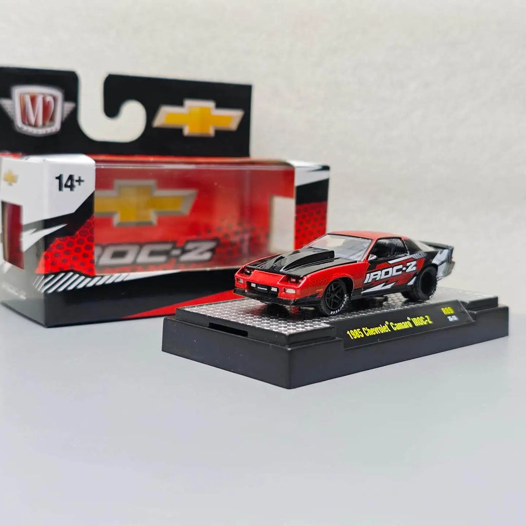 M2 1:64 1985 Camaro IROC-Z Diecast Alloy Car Model Collectible
